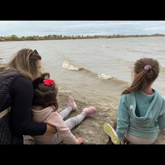 Meet your Posher, Anastasia - Picture 1 of 1